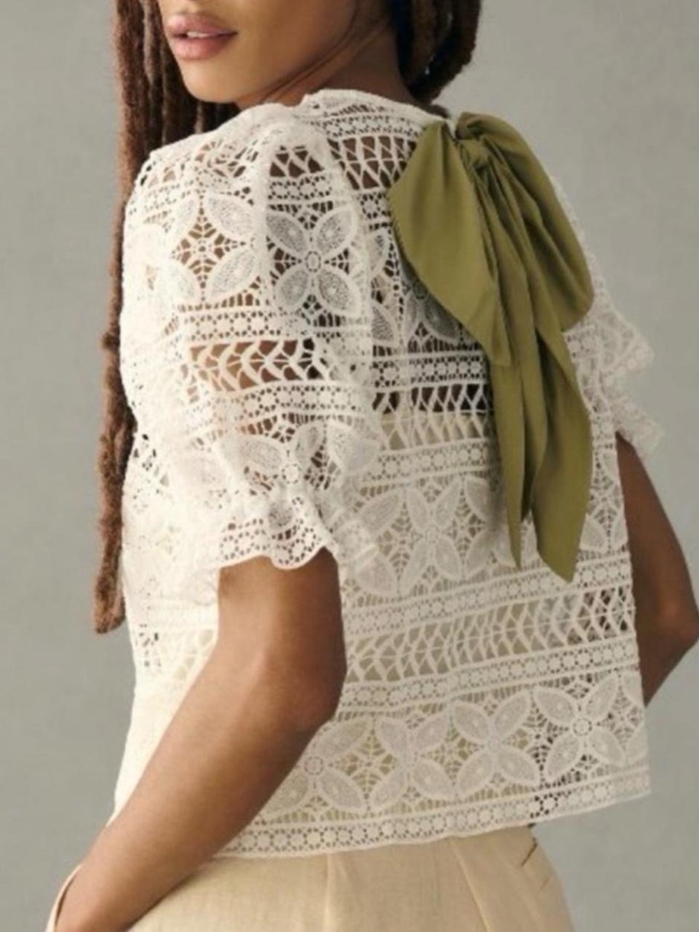 Anthropologie DOLAN White Lace Prairie Puff Sleeve Green Bow Top Sz XS